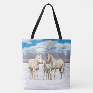 Witte kwartpaarden van Cremello in sneeuw Tote Bag