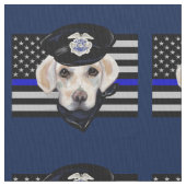 WITTE LABRADOR RETRIEVER STOF (Close Up)