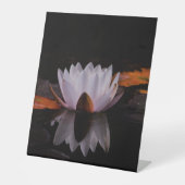 Witte Lotusbloem van Zen Reclamebord Met Voetstuk (Voorkant)