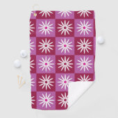 Witte madeliefje op Rode en Roze Checkerboards Golfhanddoek (Insitu)