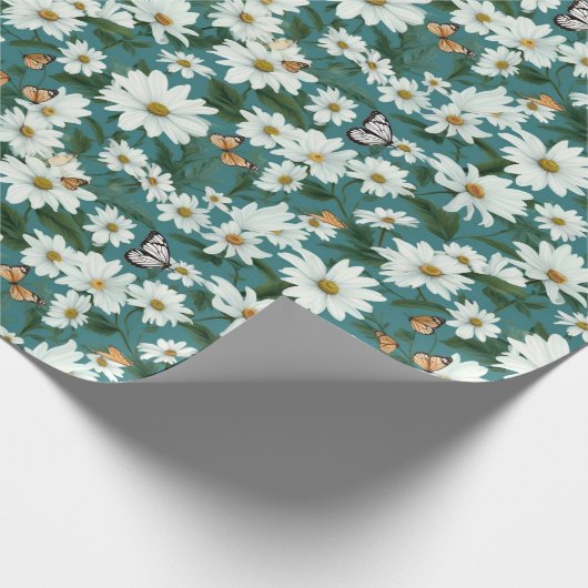 Witte madeliefjes en vlinders cadeaupapier (Hoek)