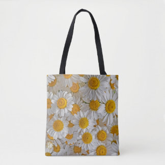 Witte madeliefjes: mooie bloemige achtergrond tote bag