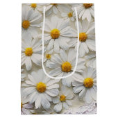 Witte madeliefjes op noodlijdende textuur medium cadeauzakje (Achterkant)