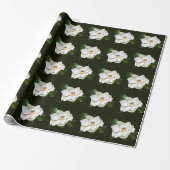 Witte Magnolia Close-up Groene achtergrond Cadeaupapier (Uitgerold)