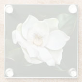 Witte Magnolia Close-up Groene achtergrond Glazen Onderzetter (Achterkant)