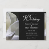 Witte Magnolia Elegant Zwart & Wit Bruiloft Kaart (Voorkant)