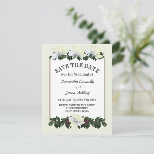 Witte Magnolia Groene Bloemige Bewaar De Datum Kaart (Staand voorkant)