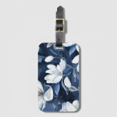 Witte Magnolia Patroon op middernacht achtergrond, Bagagelabel (Voorkant (verticaal))