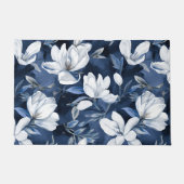 Witte Magnolia Patroon op middernacht achtergrond, Deurmat (Voorkant)