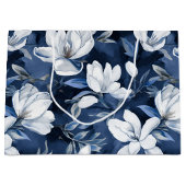 Witte Magnolia Patroon op middernacht achtergrond, Groot Cadeauzakje (Voorkant)