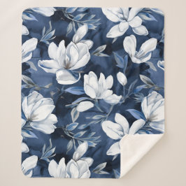 Witte Magnolia Patroon op middernacht achtergrond, Sherpa Deken