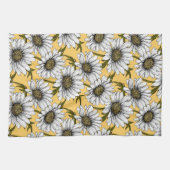 Witte maissoorten, wilde bloemen op geel theedoek (Horizontaal)