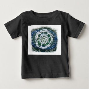 Witte mandala blauwe achtergrond Organische Bodysu