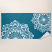 Witte Mandala op Blauwe Achtergrond Strandlaken (Voorkant)
