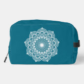 Witte mandala op blauwe achtergrond toilettasje (Achterkant)