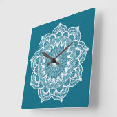 Witte Mandala op Blauwe Achtergrond Vierkante Klok (Hoek)