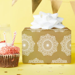 Witte Mandala op Gouden Achtergrond Cadeaupapier