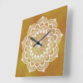 Witte Mandala op Gouden Achtergrond Vierkante Klok (Hoek)