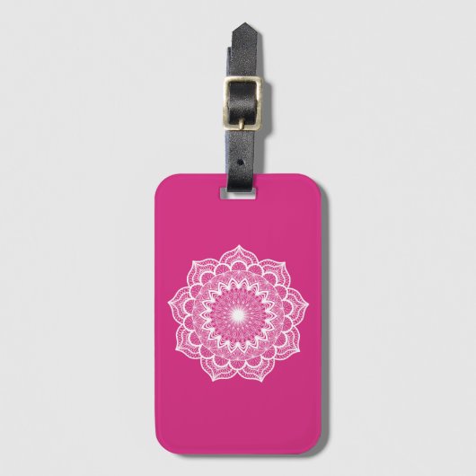 Witte Mandala op Roze Achtergrond Bagagelabel (Voorkant (verticaal))