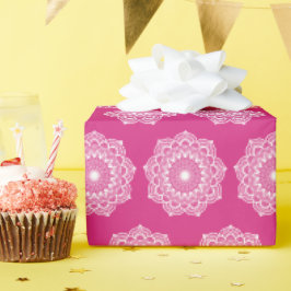 Witte Mandala op Roze Achtergrond Cadeaupapier