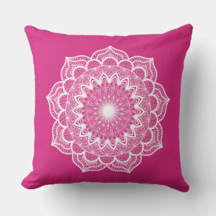 Witte Mandala op Roze Achtergrond Kussen