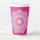 Witte Mandala op Roze Achtergrond Latte Mok (Voorkant)