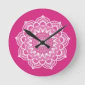 Witte Mandala op Roze Achtergrond Ronde Klok (Voorkant)