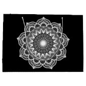 Witte Mandala op Zwarte Achtergrond Groot Cadeauzakje (Achterkant)