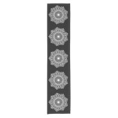 Witte Mandala op Zwarte Achtergrond Korte Tafelloper (Voorkant)