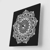 Witte Mandala op Zwarte Achtergrond Vierkante Klok (Hoek)