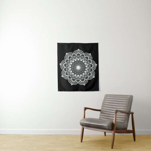 Witte Mandala op Zwarte Achtergrond Wandkleed (In situ)