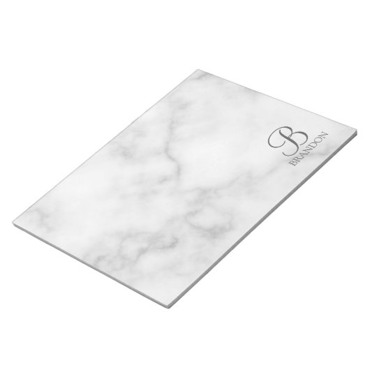 Witte Marmer Gepersonaliseerd Manuscript Monogram  Notitieblok (Schuin)
