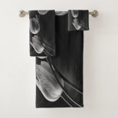 Witte marmer met grijze onderbelichte tulpen bad handdoek (Insitu)