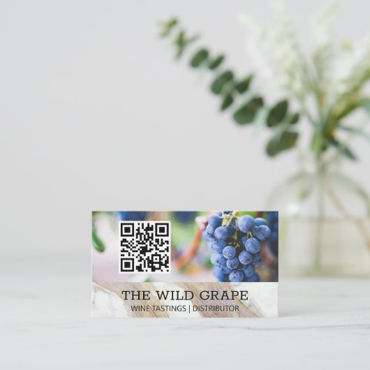 Witte marmer textuur | Wijnstok | QR-code Visitekaartje (Staand voorkant)