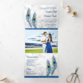 Witte Marmeren Blauwe Indische Peacock Feathers Br Drieluik Uitnodiging (Binnen)