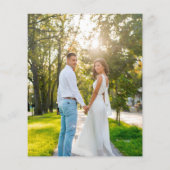 Witte marmeren foto budget bruiloft uitnodiging (Achterkant)