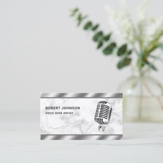 Witte Marmeren Metallic Microfoon Voice Over Artie Visitekaartje (Staand voorkant)