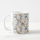 Witte marmerstructuur met gloeiende gouden aders koffiemok (Links)