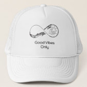 Witte mesh hoed "Good Vibes Only" | Oneindigheid e Trucker Pet (Voorkant)