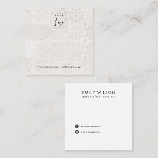 WITTE MOROCCAN TILE TEXTURE STUD EARRING DISPLAY VIERKANTE VISITEKAARTJE (Voorkant / Achterkant)