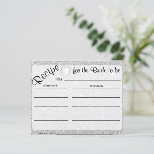 Witte muggen en hartritmekleurige bride om Kaart t (Staand voorkant)