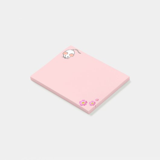 Witte muis en roze bloemen op roze post-it® notes (Schuin)