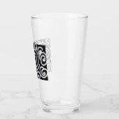 witte nagels glas (Links)