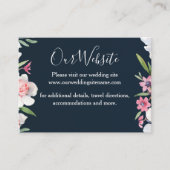 Witte Narcissus op Navy Wedding Enclosure Kaart (Voorkant)