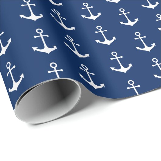 witte nautische ankers op de blauwe achtergrond va cadeaupapier (Rol Hoek)