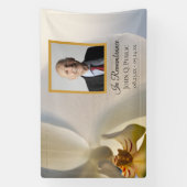 Witte Orchidee Bloem Viering van het Leven Begrafe Spandoek (Verticaal)