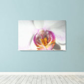 Witte orchidee met paarse en gele canvas afdruk (Insitu (Houten vloer))