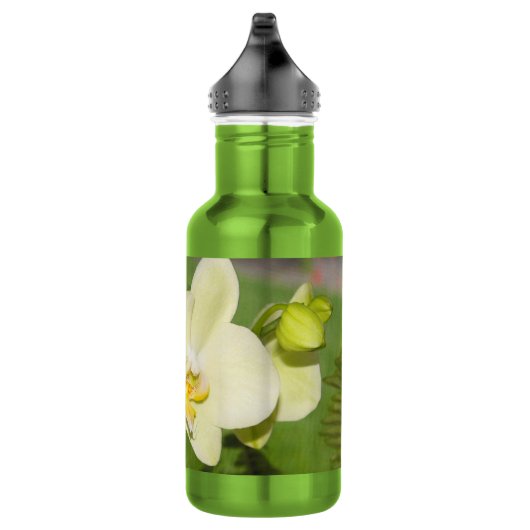 Witte orchideeën op een groene achtergrond waterfles  (Rechts)