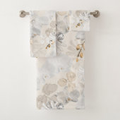 Witte orchideeën op een lichte crème bad handdoek (Insitu)