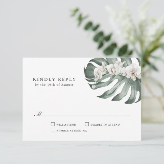 Witte Orchideeën op Monstera Tropische Bruiloft RS RSVP Kaartje (Staand voorkant)
